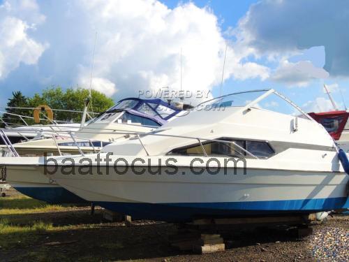 Bayliner 2100 Spesifikasjoner og anmeldelser